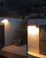 1000 Lumen Solar Outdoor Wall Lamps
